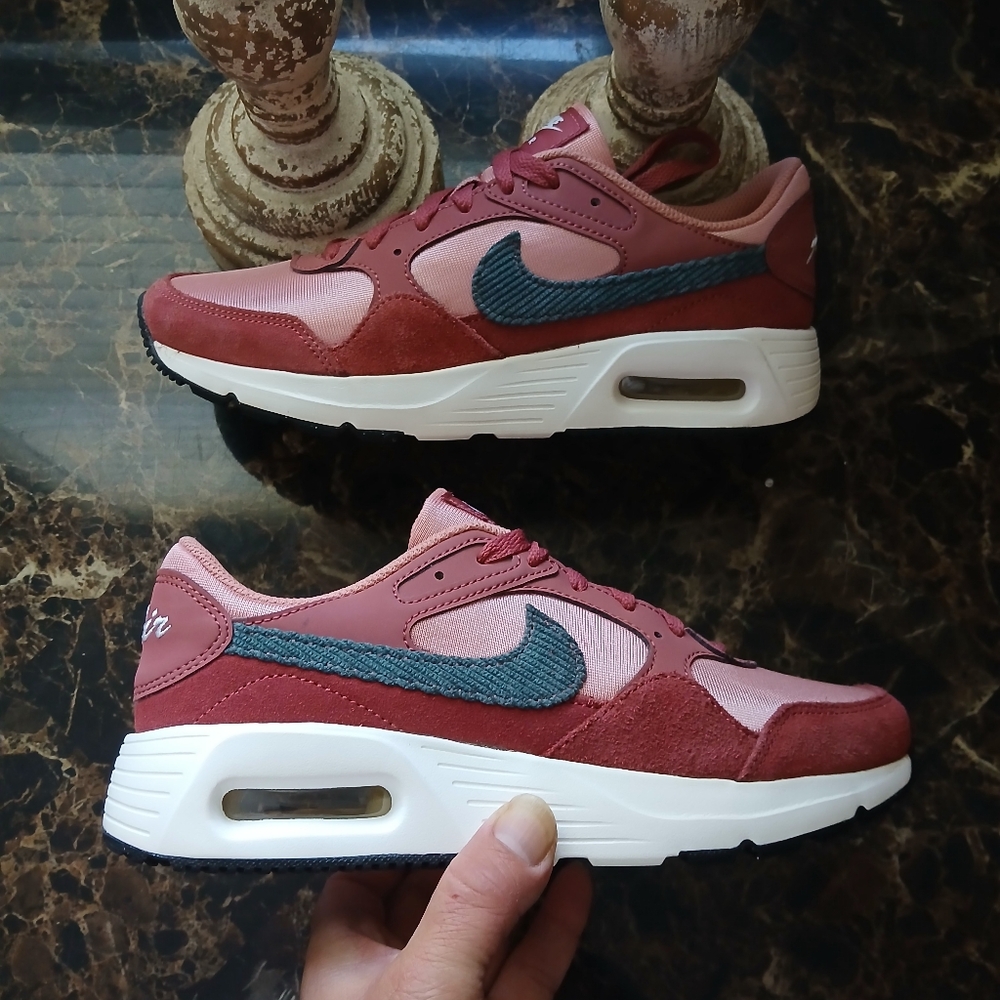 Nike Air Max SC Lifestyle/Athletic Shoes Size 8 for Women